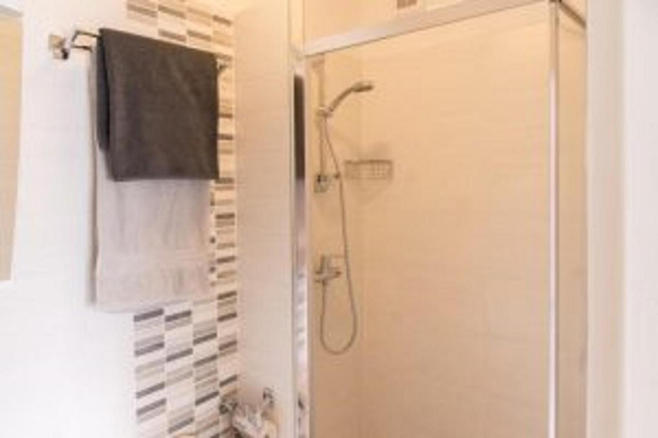 Bauers Gaestehaus Obersiebenbrunn Luaran gambar